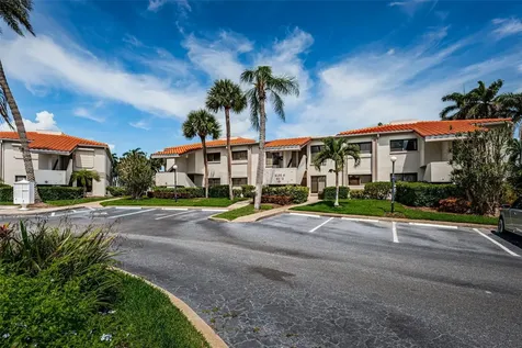 6273 Bahia Del Mar Boulevard St Petersburg FL 33715
