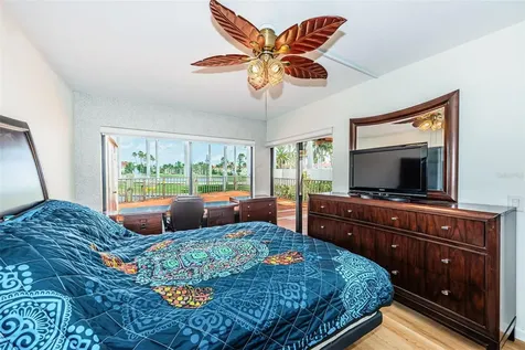 6273 Bahia Del Mar Boulevard St Petersburg FL 33715