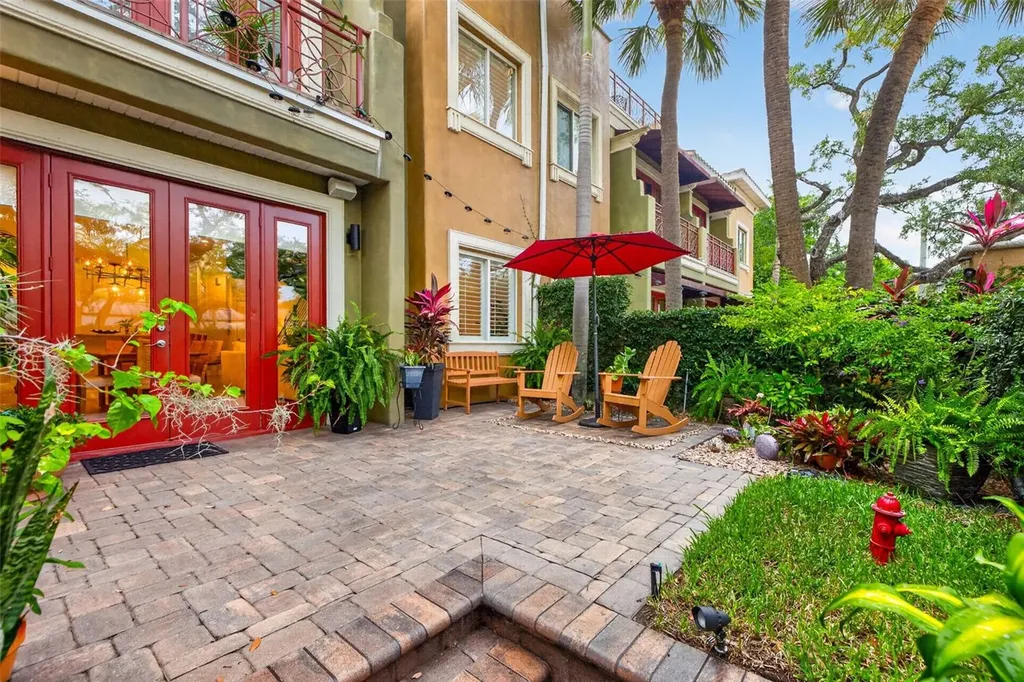 4907 Bayshore Boulevard Tampa FL 33611