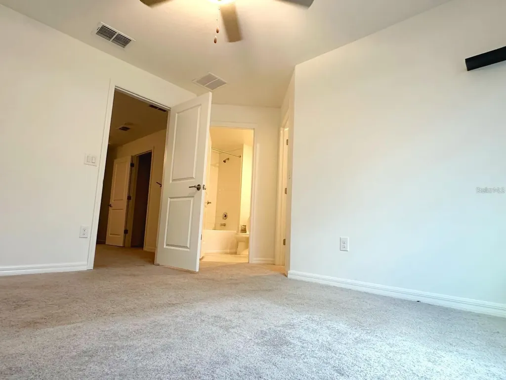 8239 Crescent Oaks Drive New Port Richey FL 34655