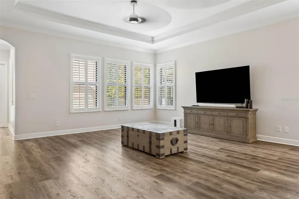 6149 Yeats Manor Drive Tampa FL 33616