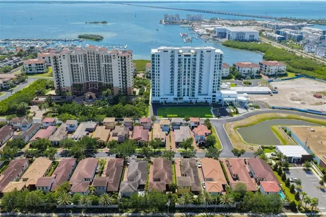 6149 Yeats Manor Drive Tampa FL 33616