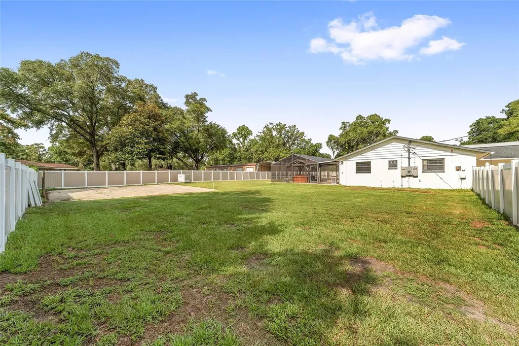 80 NE 62nd Street Ocala FL 34479