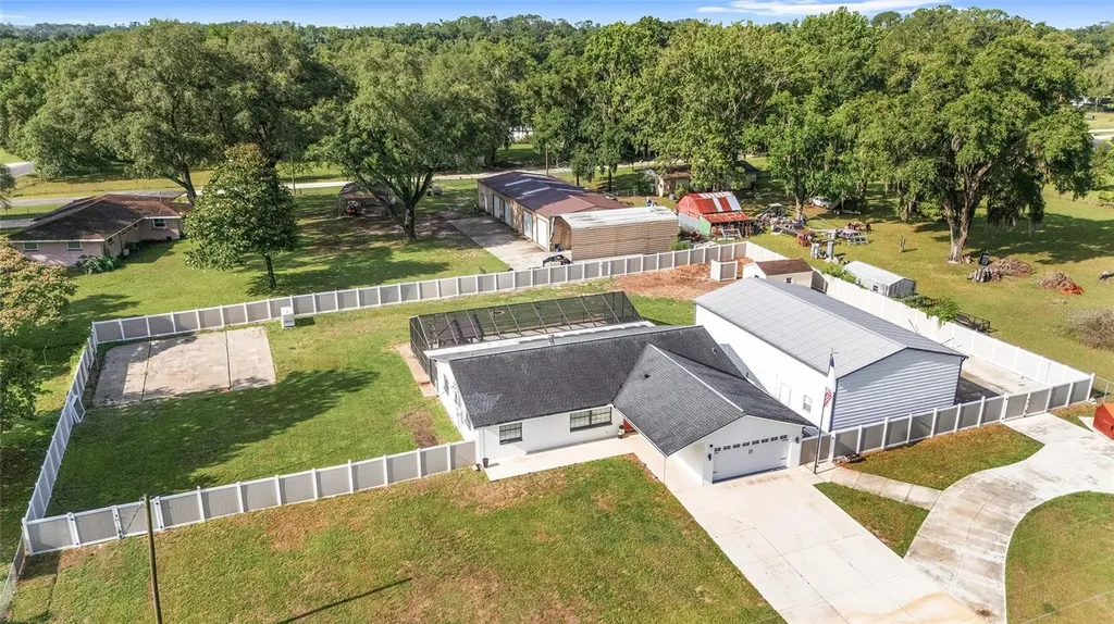 80 NE 62nd Street Ocala FL 34479