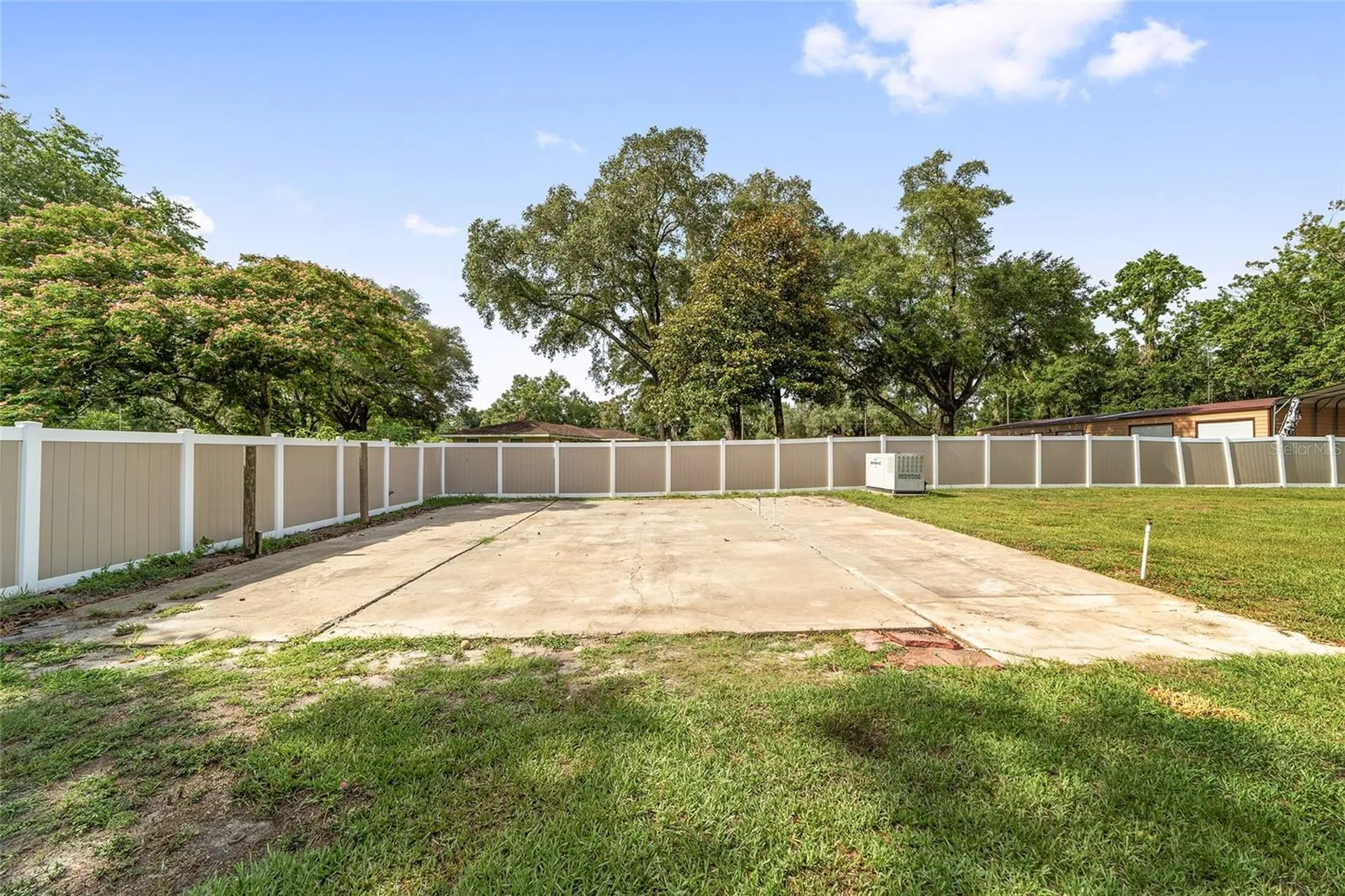 80 NE 62nd Street Ocala FL 34479