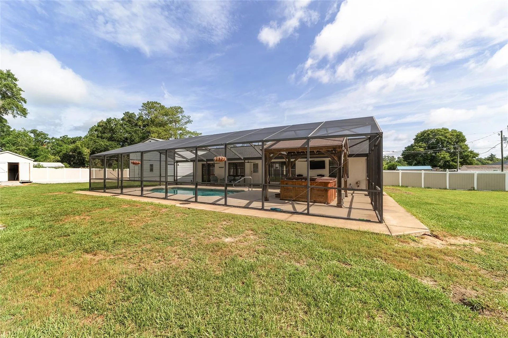 80 NE 62nd Street Ocala FL 34479