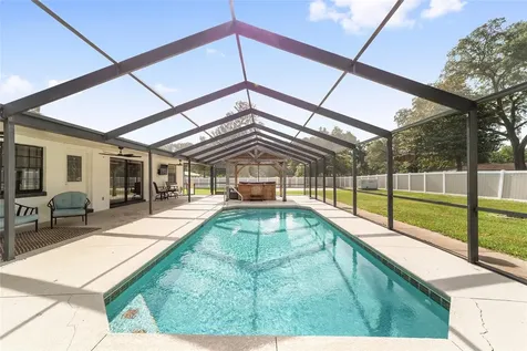 80 NE 62nd Street Ocala FL 34479