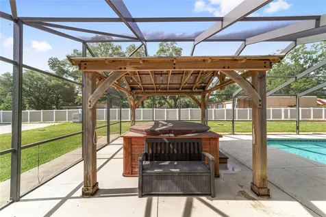 80 NE 62nd Street Ocala FL 34479