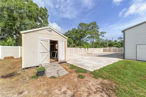 80 NE 62nd Street Ocala FL 34479