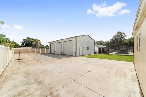 80 NE 62nd Street Ocala FL 34479