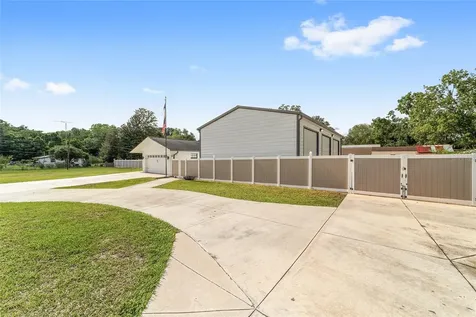80 NE 62nd Street Ocala FL 34479