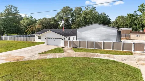 80 NE 62nd Street Ocala FL 34479