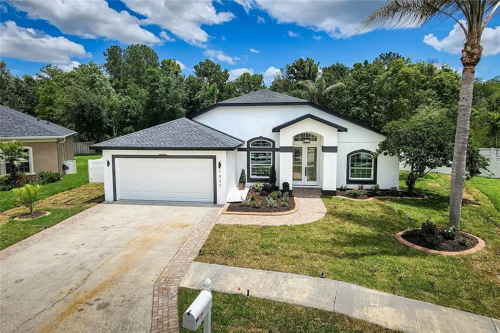7027 Frascati Loop Wesley Chapel FL 33544