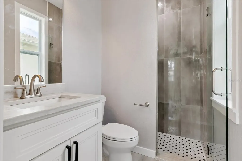 5126 16th Avenue S Gulfport FL 33707