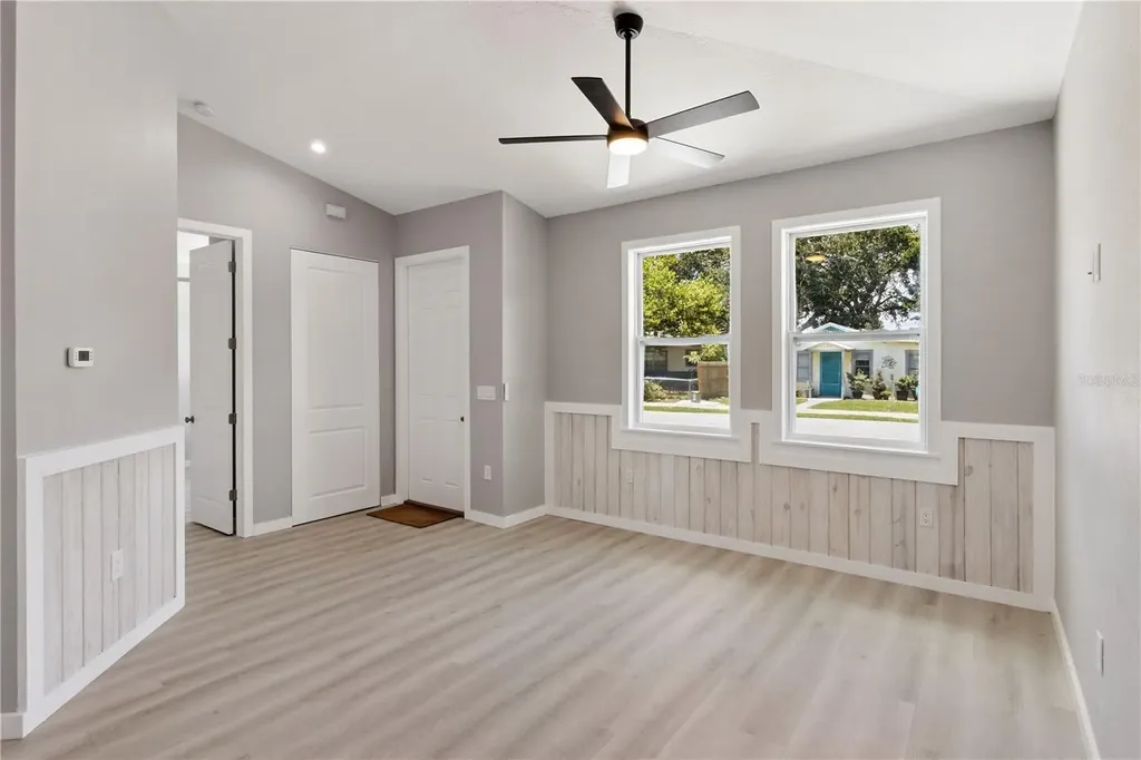 5126 16th Avenue S Gulfport FL 33707