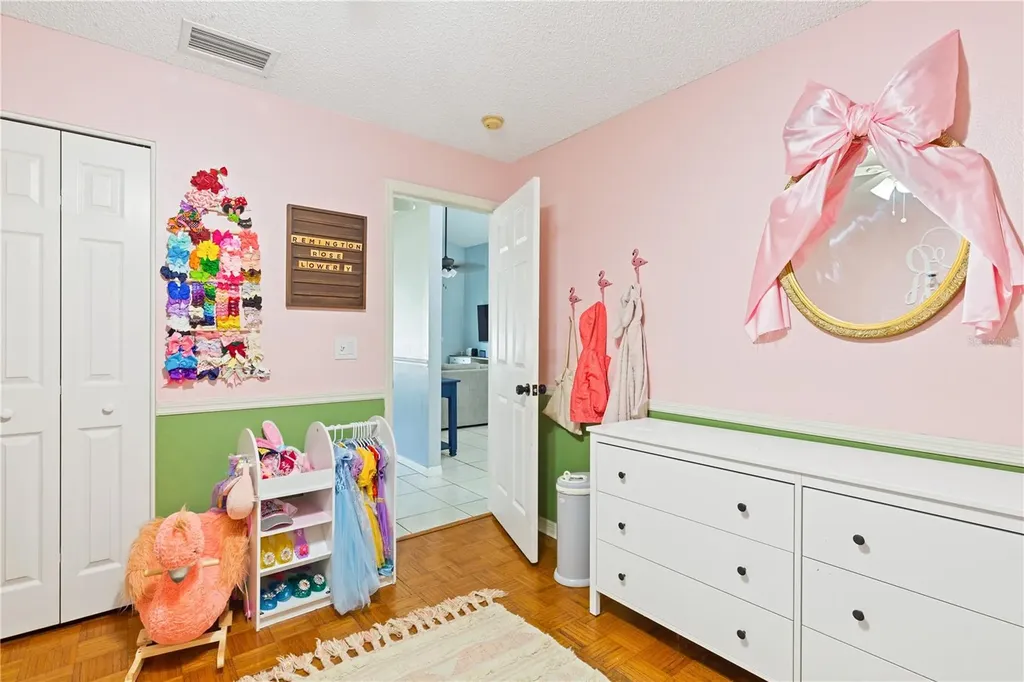 1623 Gray Bark Drive Oldsmar FL 34677