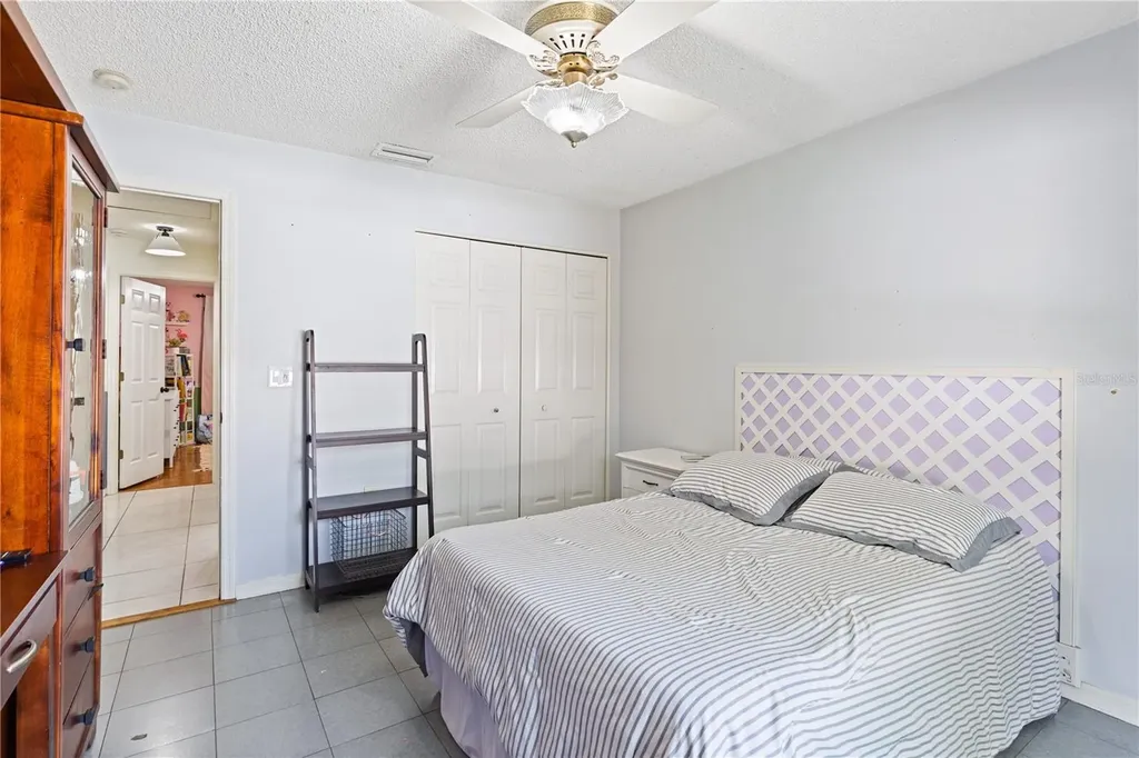 1623 Gray Bark Drive Oldsmar FL 34677