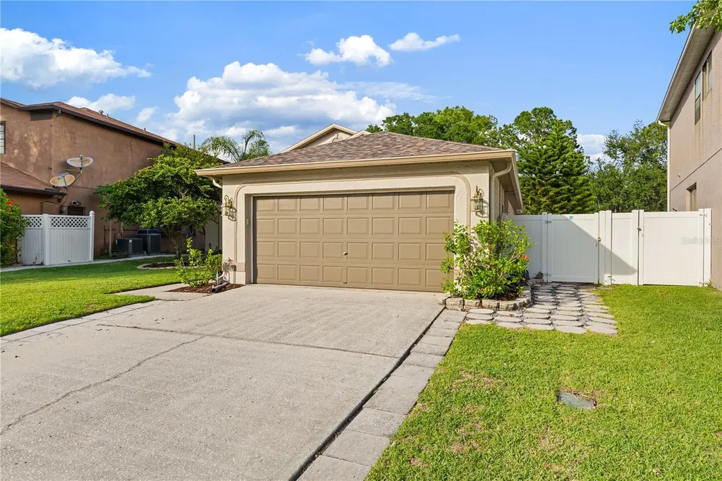 1623 Gray Bark Drive Oldsmar FL 34677
