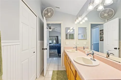 1623 Gray Bark Drive Oldsmar FL 34677