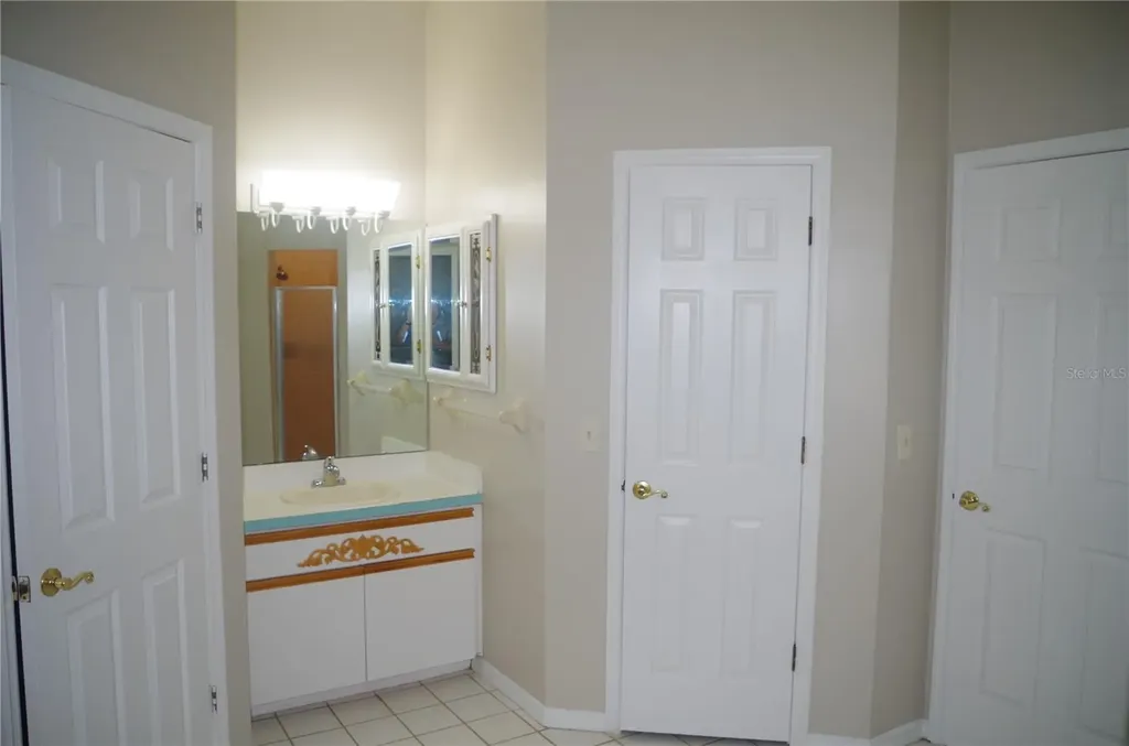4207 Elba Place Valrico FL 33596