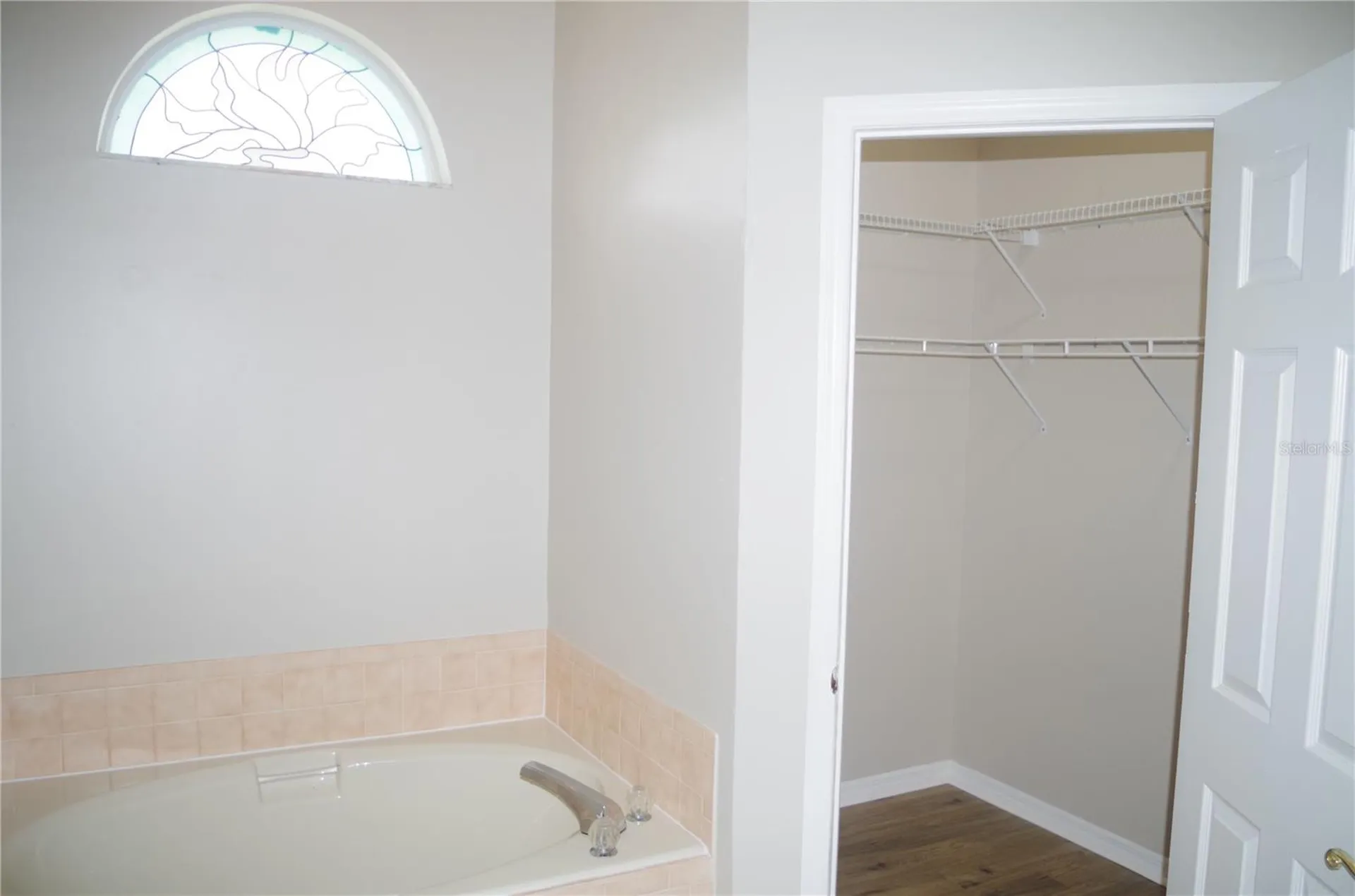 4207 Elba Place Valrico FL 33596