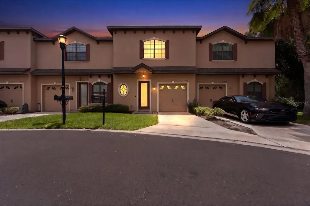 10285 Villa Palazzo Court Tampa FL 33615