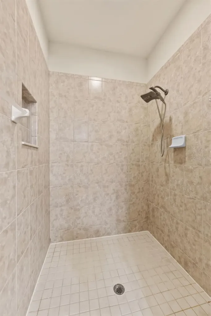 10285 Villa Palazzo Court Tampa FL 33615