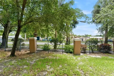 10285 Villa Palazzo Court Tampa FL 33615
