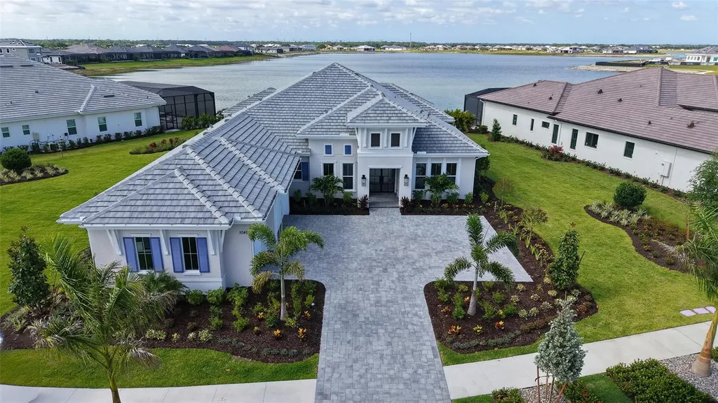 1046 Blue Shell Loop Sarasota FL 34240