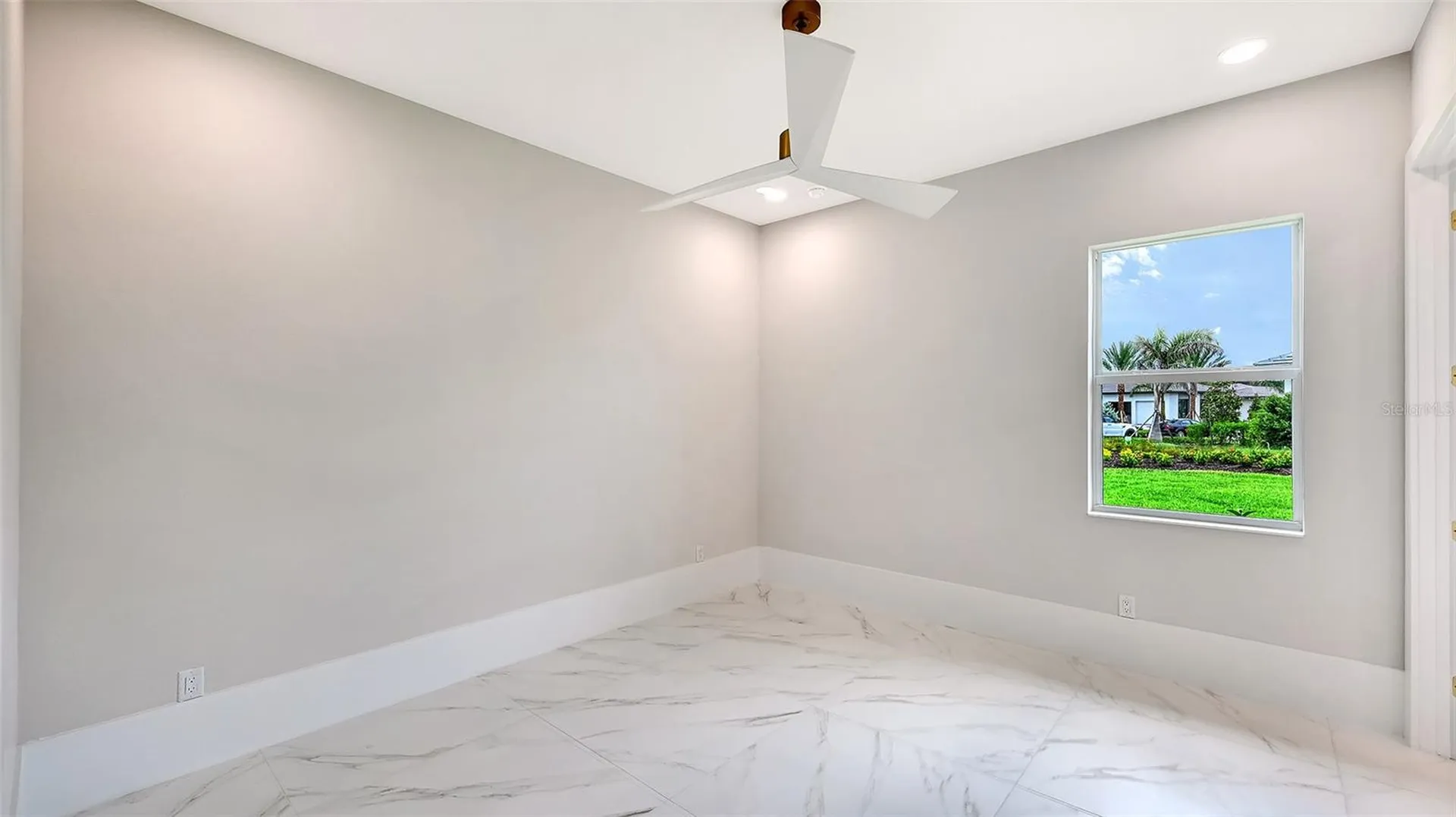 1046 Blue Shell Loop Sarasota FL 34240