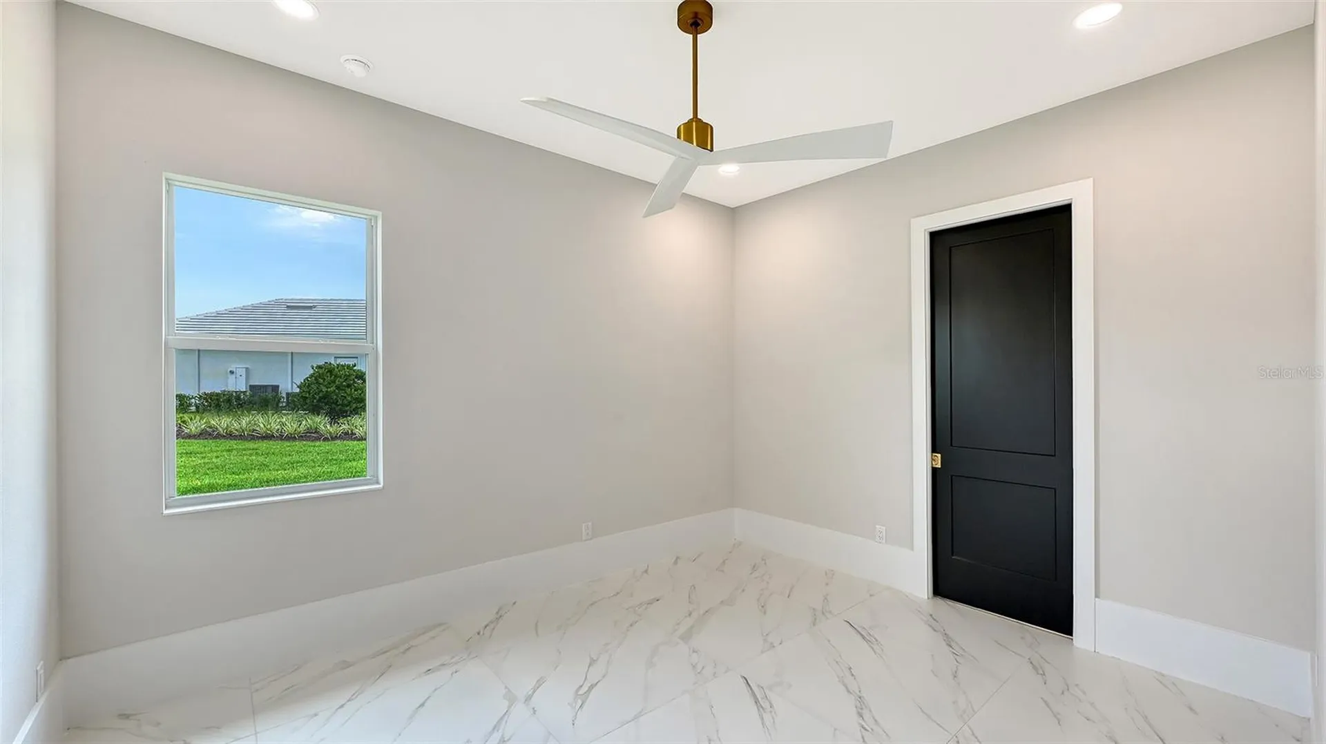 1046 Blue Shell Loop Sarasota FL 34240