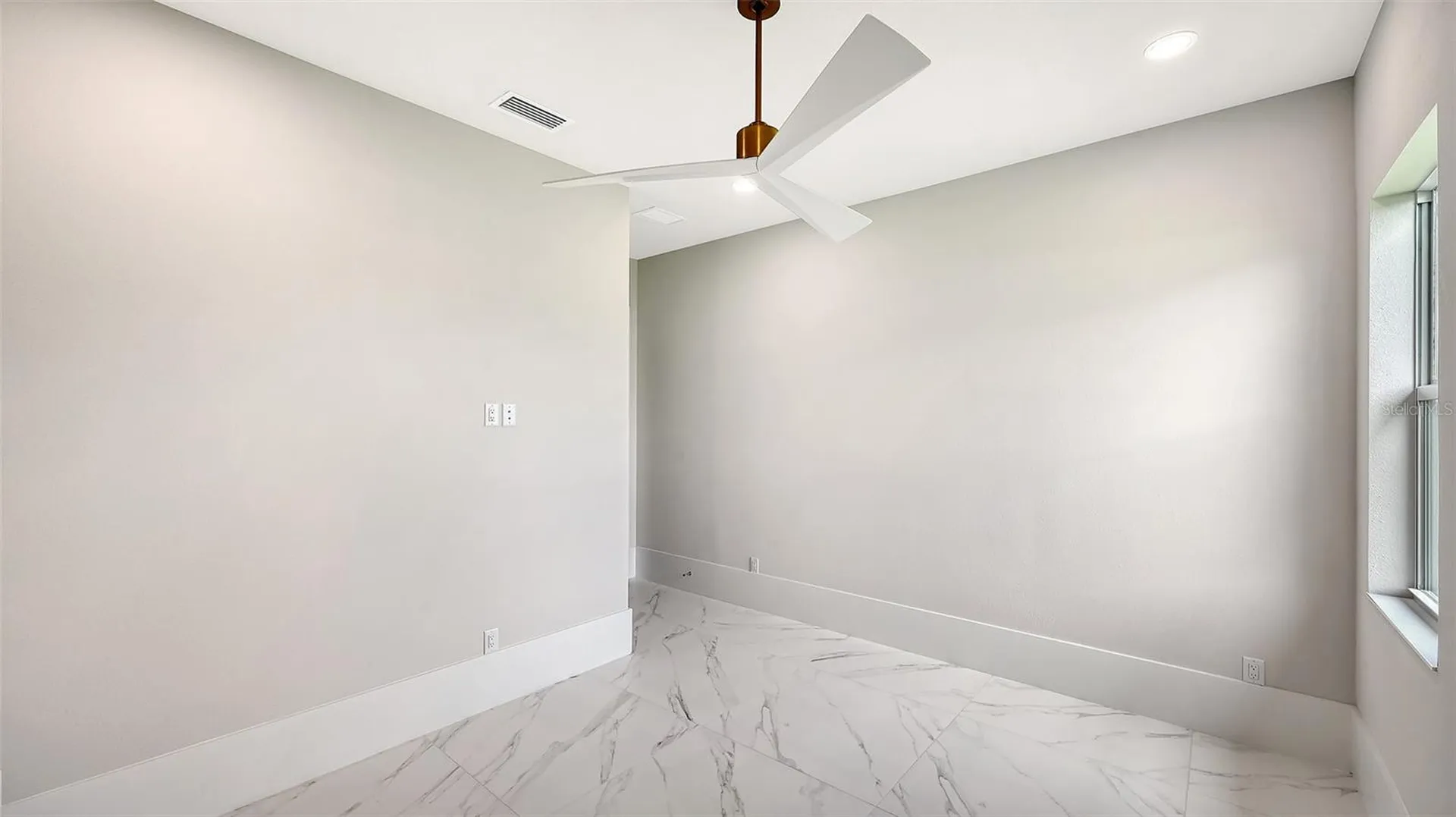 1046 Blue Shell Loop Sarasota FL 34240