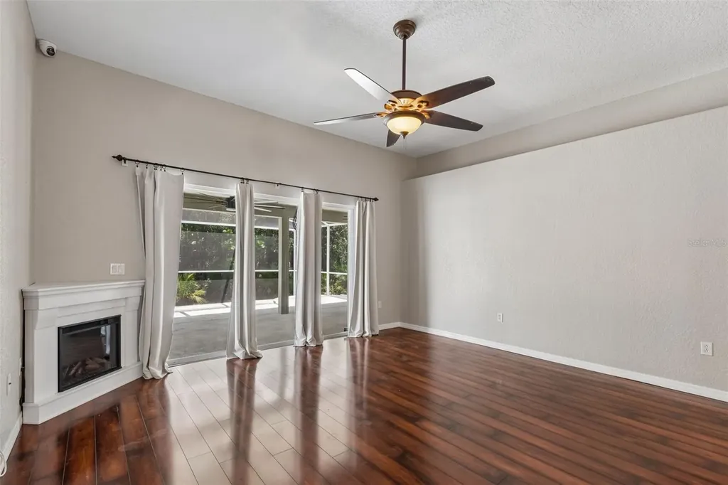 8604 Brookway Circle Tampa FL 33635