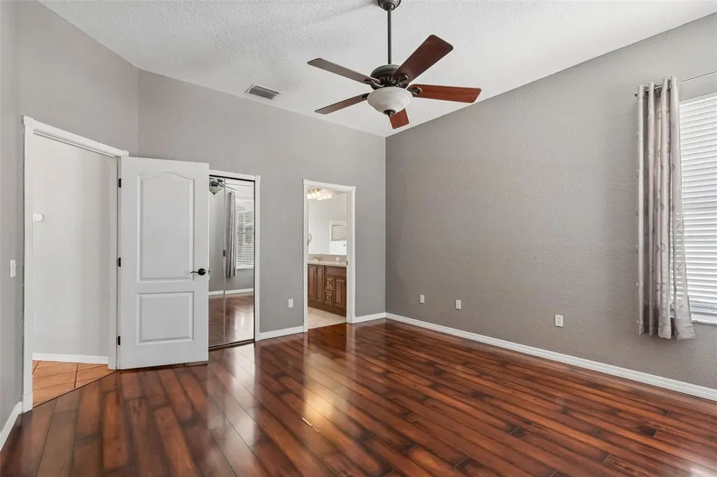 8604 Brookway Circle Tampa FL 33635