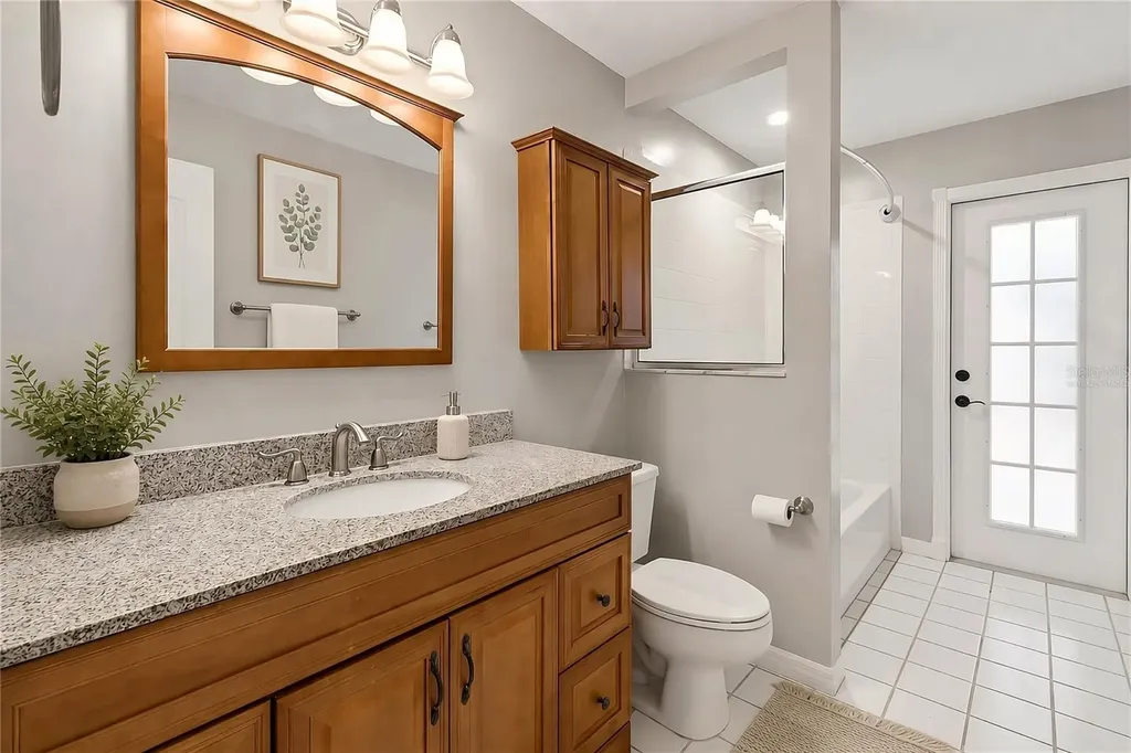 8604 Brookway Circle Tampa FL 33635