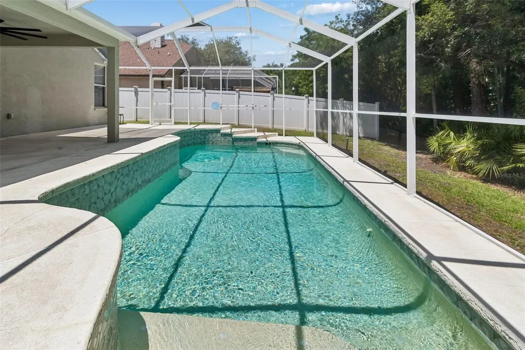 8604 Brookway Circle Tampa FL 33635