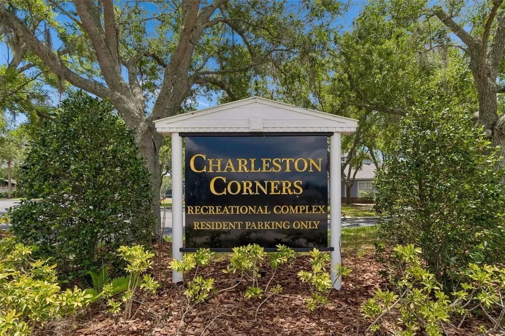 8604 Brookway Circle Tampa FL 33635