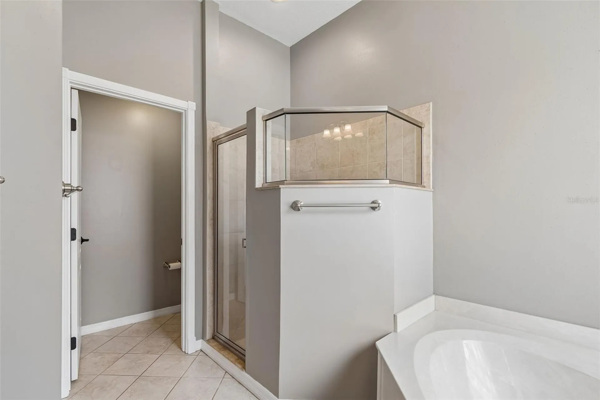 8604 Brookway Circle Tampa FL 33635