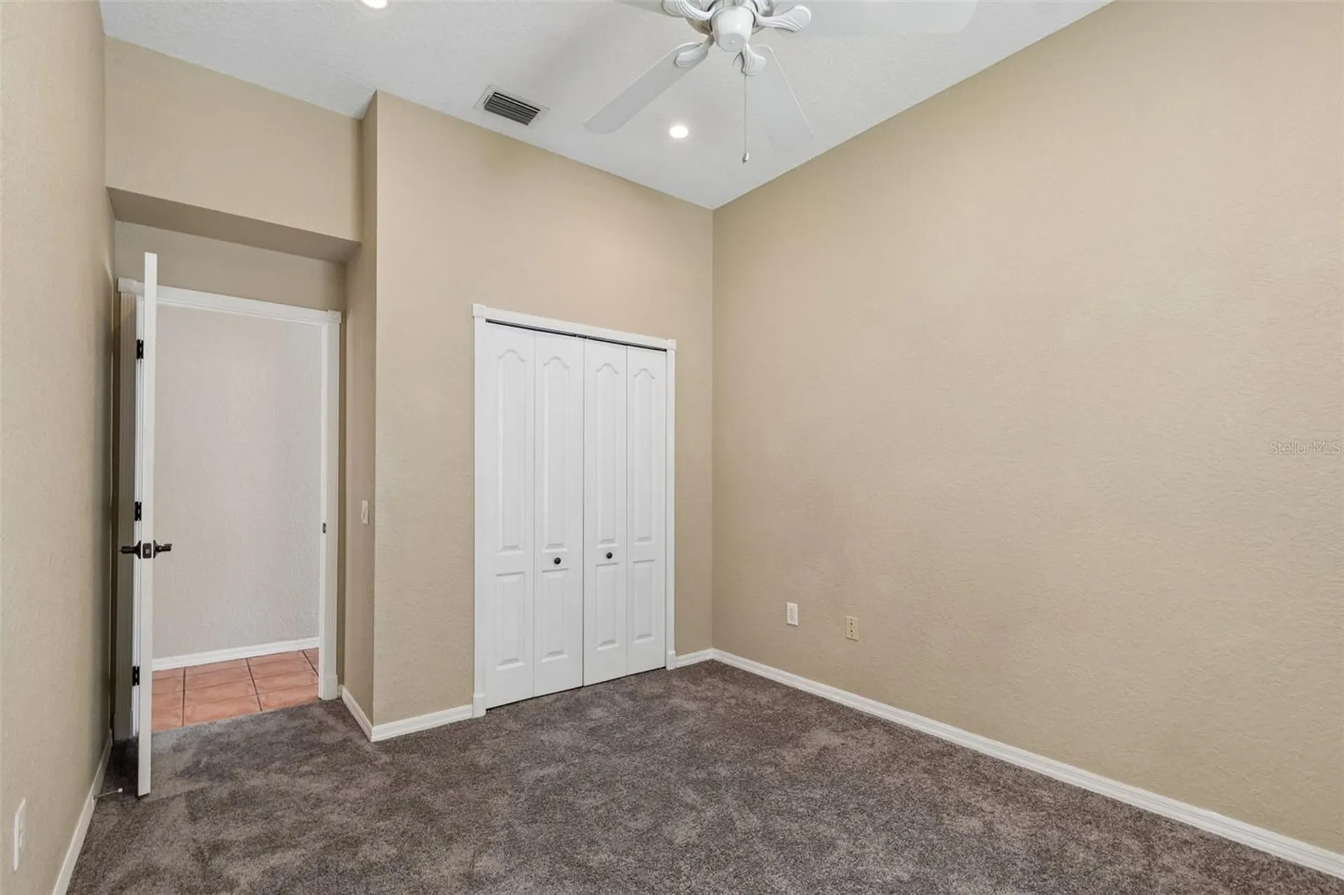 8604 Brookway Circle Tampa FL 33635