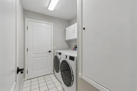 8604 Brookway Circle Tampa FL 33635
