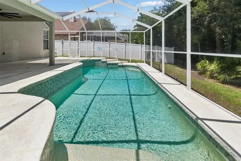 8604 Brookway Circle Tampa FL 33635