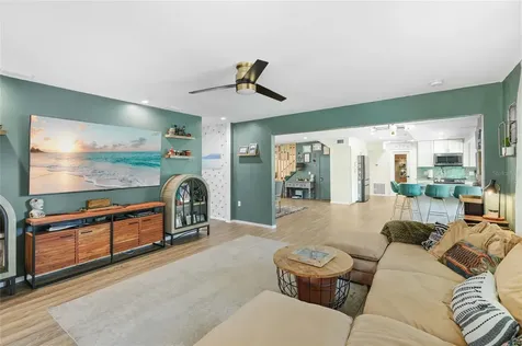 405 Bay Point Avenue Nokomis FL 34275