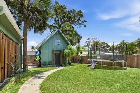 405 Bay Point Avenue Nokomis FL 34275