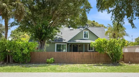 405 Bay Point Avenue Nokomis FL 34275