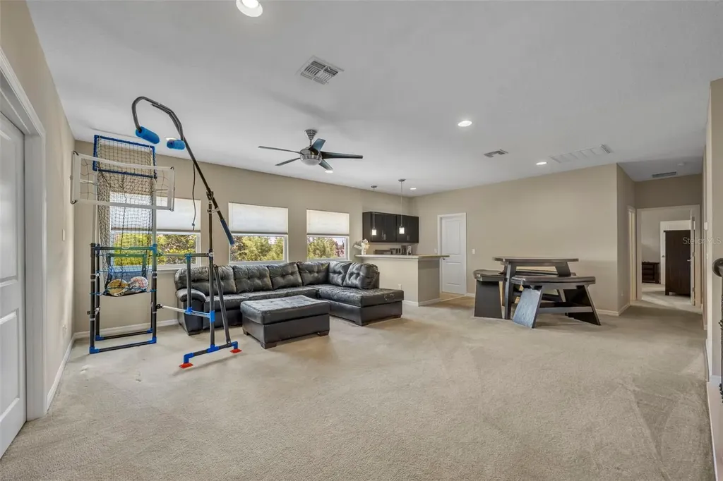 14001 Rugby Street Oakland FL 34787