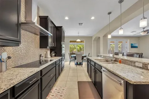 14001 Rugby Street Oakland FL 34787