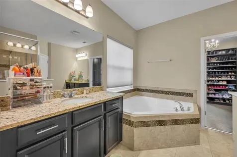 14001 Rugby Street Oakland FL 34787