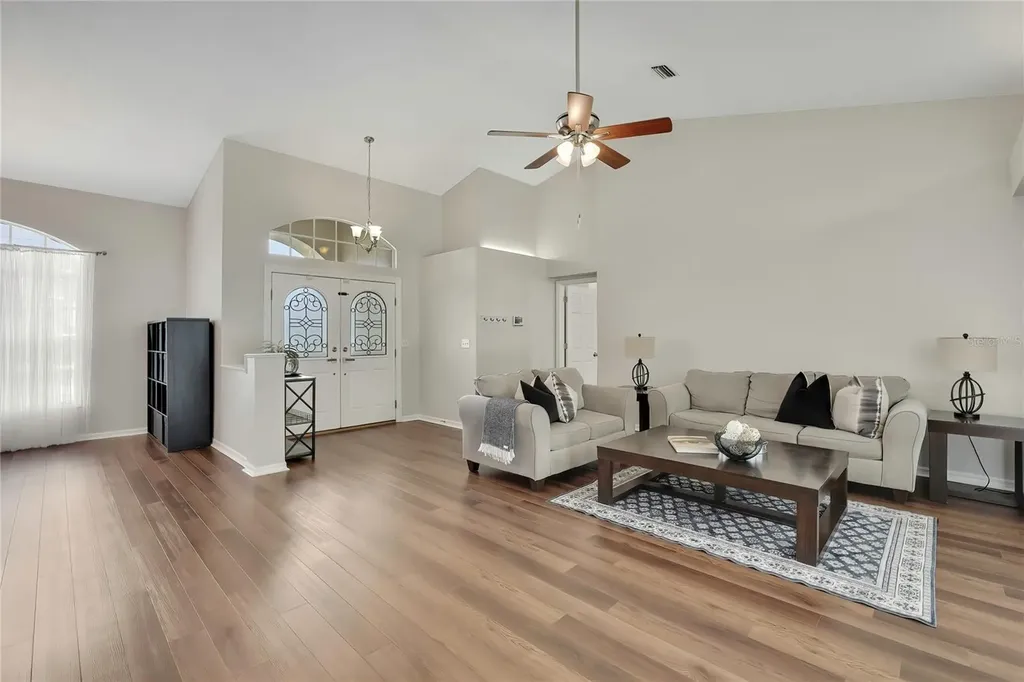 13290 Don Loop Spring Hill FL 34609