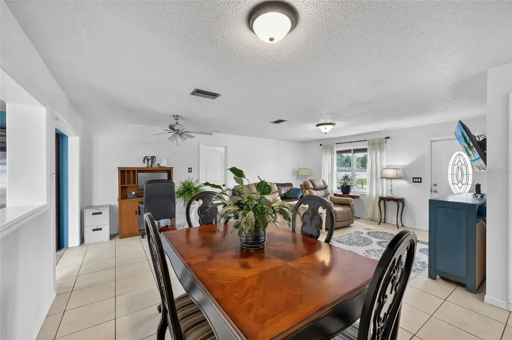 27484 S Twin Lakes Drive Punta Gorda FL 33955