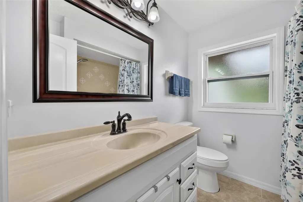27484 S Twin Lakes Drive Punta Gorda FL 33955